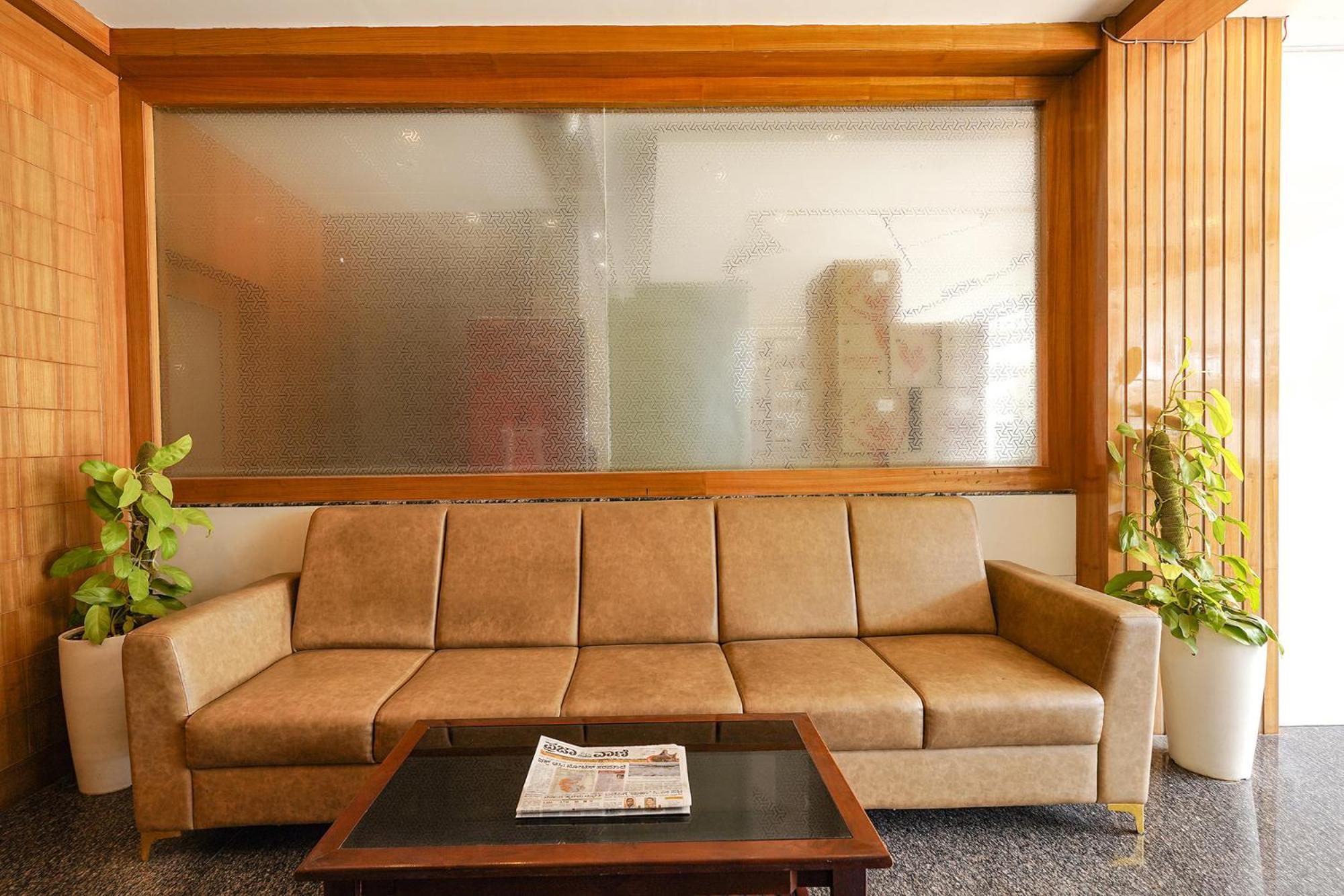 Fabhotel Prime Mayuri Residency 벵갈루루 외부 사진