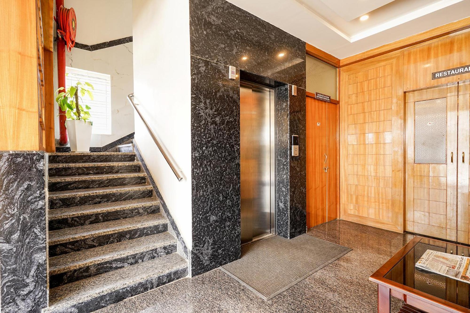 Fabhotel Prime Mayuri Residency 벵갈루루 외부 사진